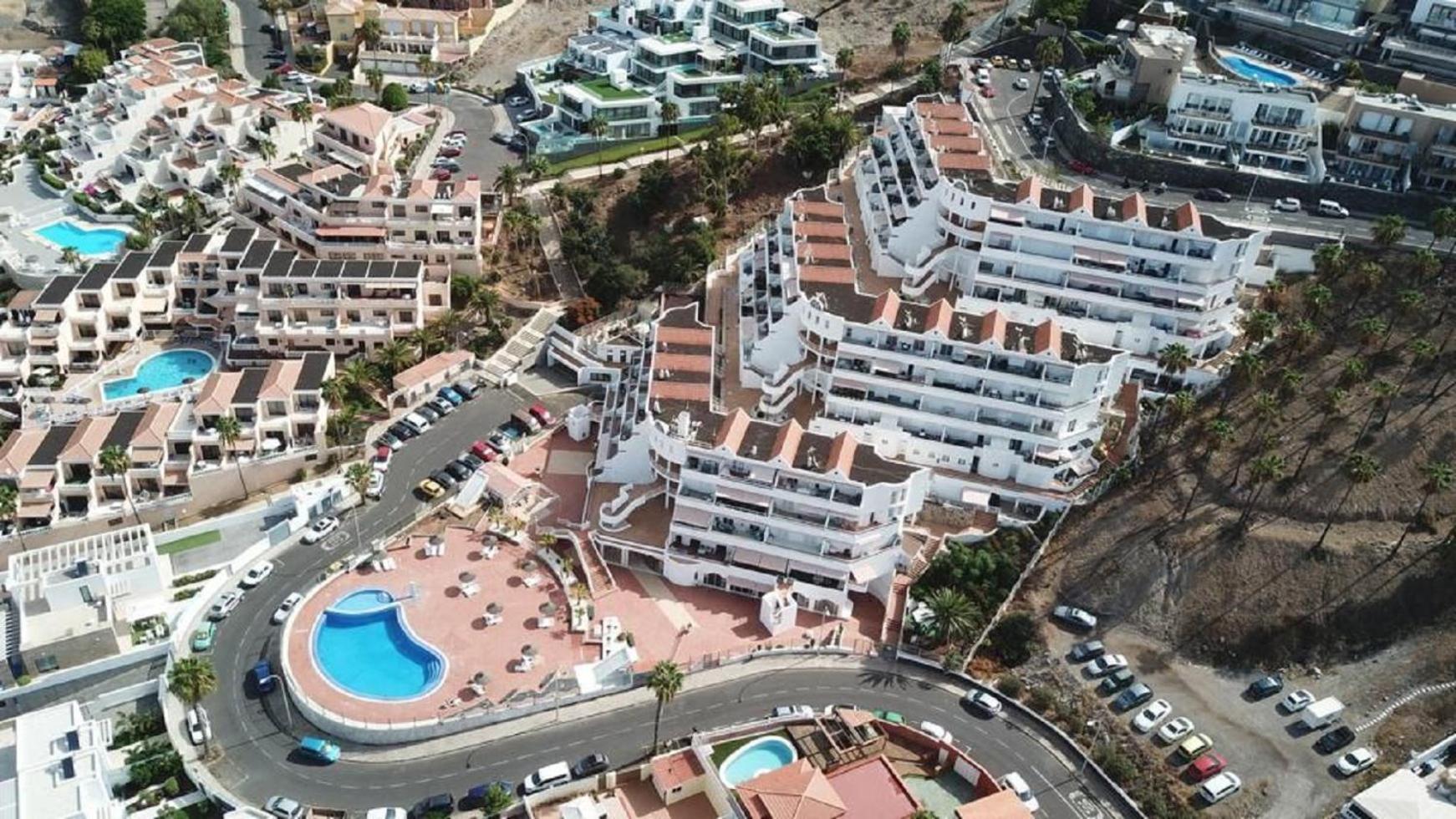 Paulmarie Apartment In Colina Blanca アデヘ エクステリア 写真