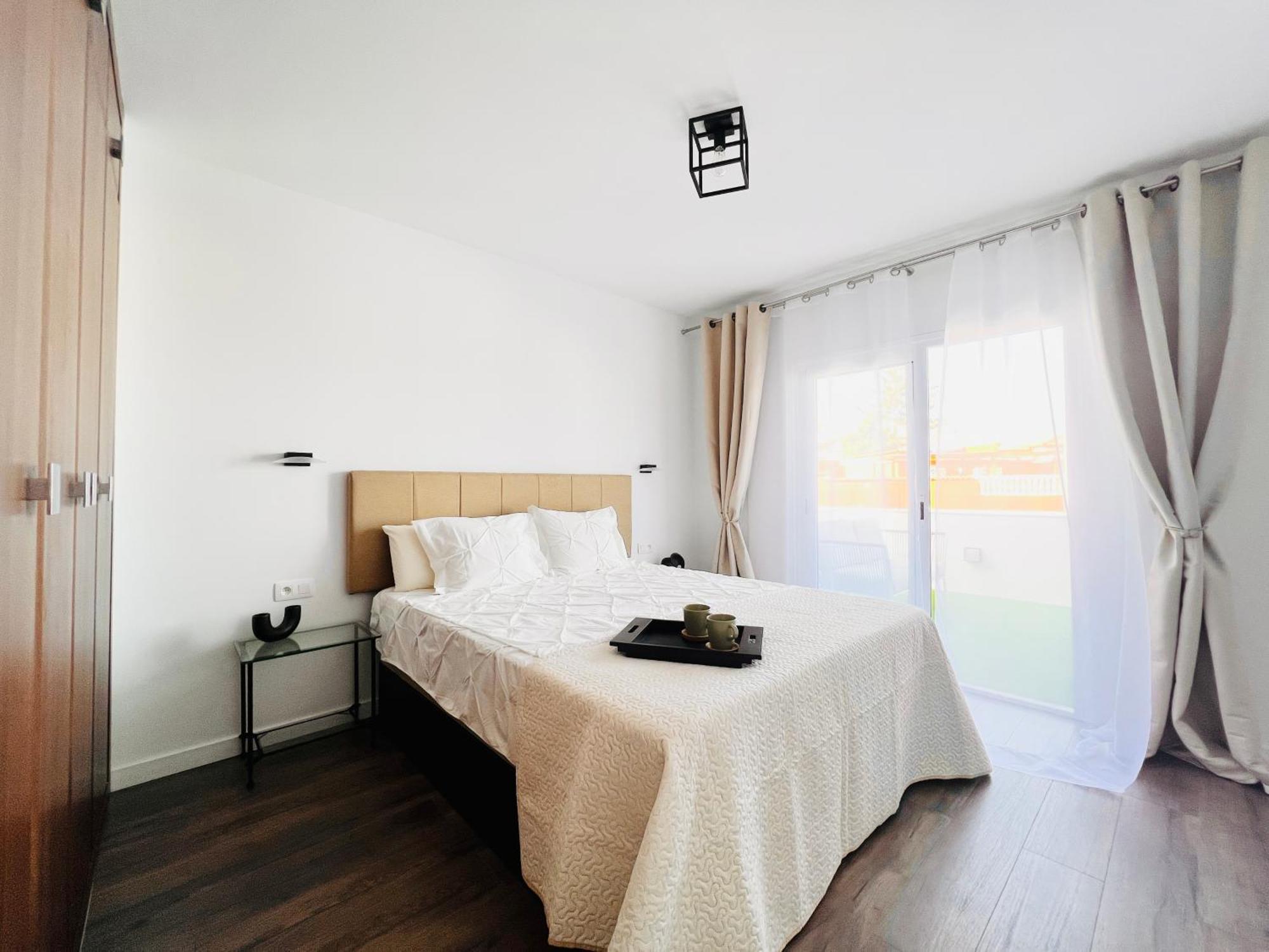 Paulmarie Apartment In Colina Blanca アデヘ エクステリア 写真